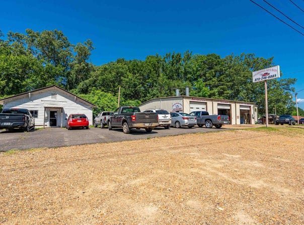 1105 N 10TH Street, Arkadelphia, AR 71923