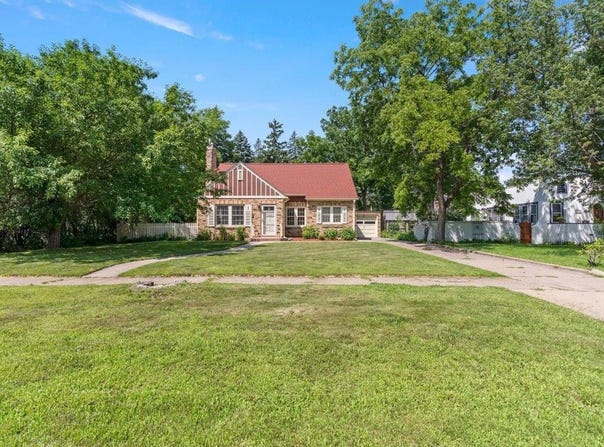 709 N 4th Street, Brainerd, MN 56401