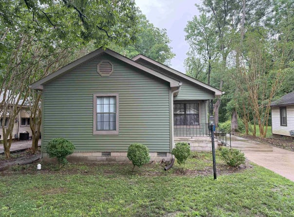 1172 Watkins Street, Conway, AR 72034
