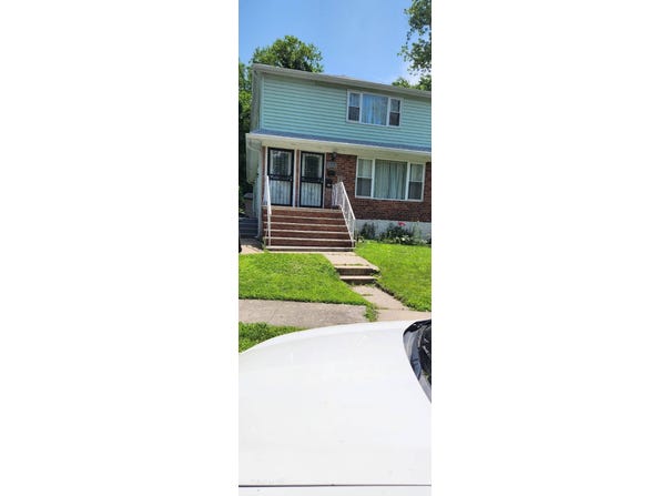 147-11 232 Street, Rosedale, NY 11413