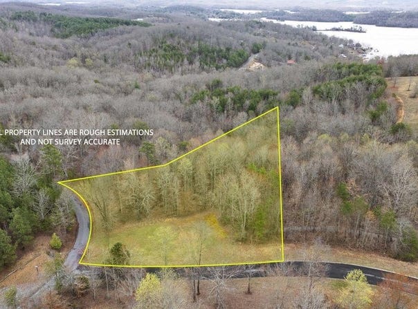 180 Wood Chase Lane, Spring City, TN 37381