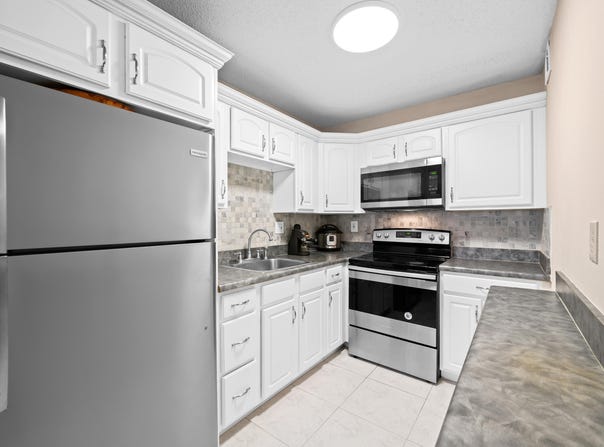 5180 E Sabal Palm Boulevard, Tamarac, FL 33319