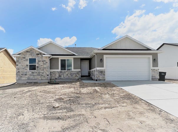 123 S LIBERTY St, Grantsville, UT 84029