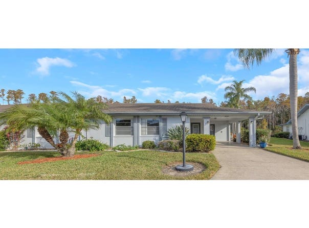 2024 HEATHFIELD Circle, SUN CITY CENTER, FL 33573