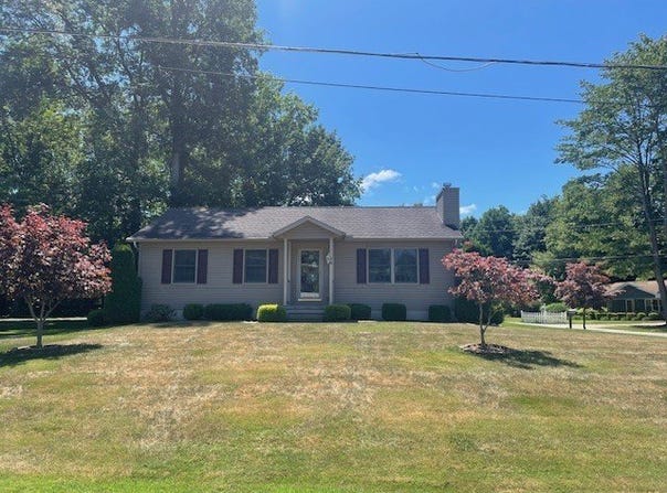 16 HIGHLAND Drive, Albion, PA 16401