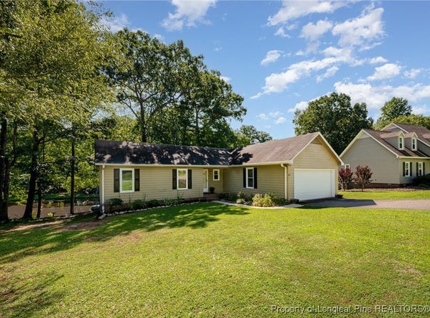 308 Brookfield Circle, Sanford, NC 27330