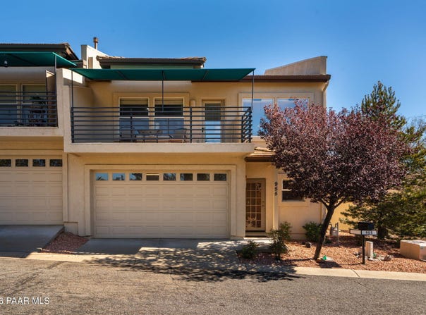 955 N Rolling Green Road, Dewey-Humboldt, AZ 86327