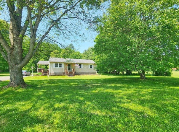 1305 Wyncoop Creek Road, Chemung, NY 14825