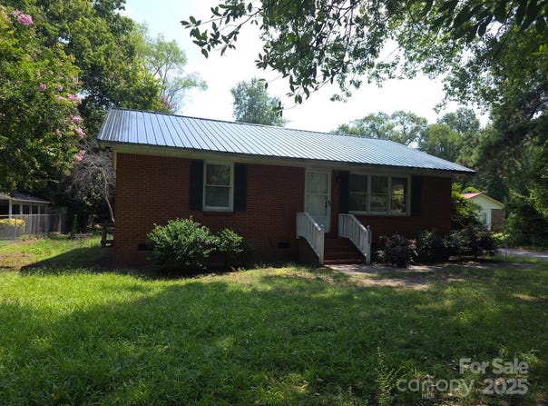 836 Ayers Street, Cheraw, SC 29520