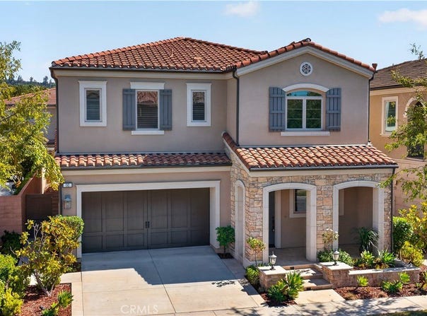 66 Royal Pne, Irvine, CA 92602