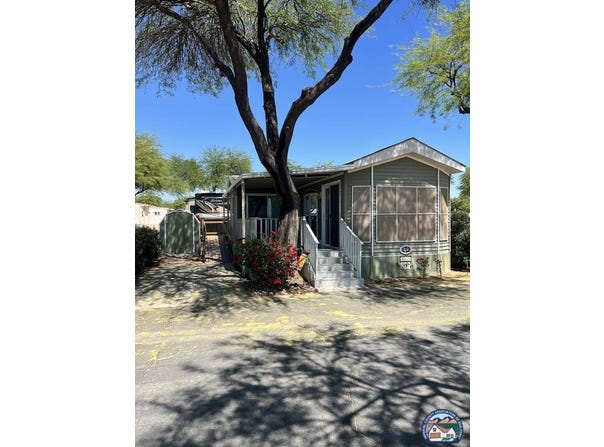 1589 Drew Rd, El Centro, CA 92243