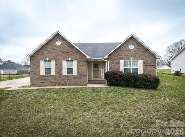 4829 County Home Road, Conover, NC 28613