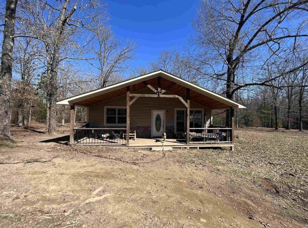 204 Cardinal Ln., Mena, AR 71953