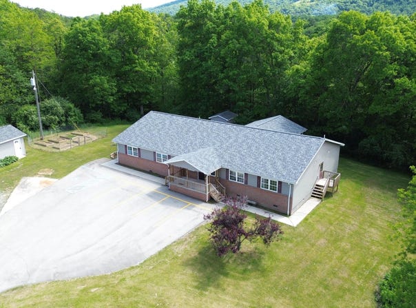 509 Woodrow Rd, Marlinton, WV 24954