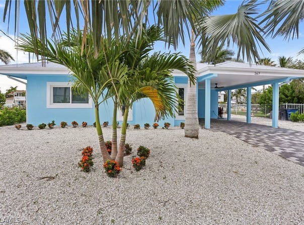 267 Flamingo Street, Fort Myers Beach, FL 33931