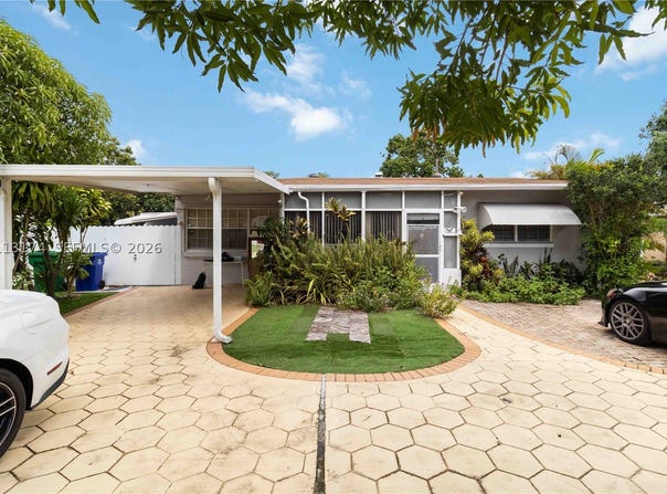 6515 SW 19th St, Miramar, FL 33023