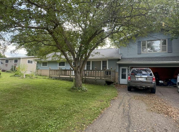515 PARKWAY STREET, Granton, WI 54436