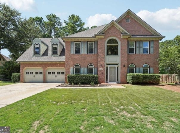 1496 Fallsbrook, Acworth, GA 30101