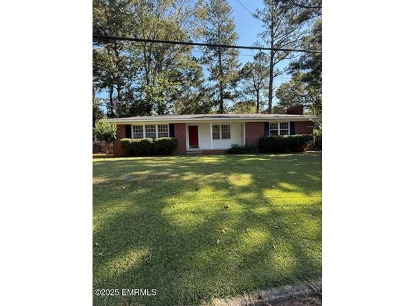 3002 grandview, Meridian, MS 39305