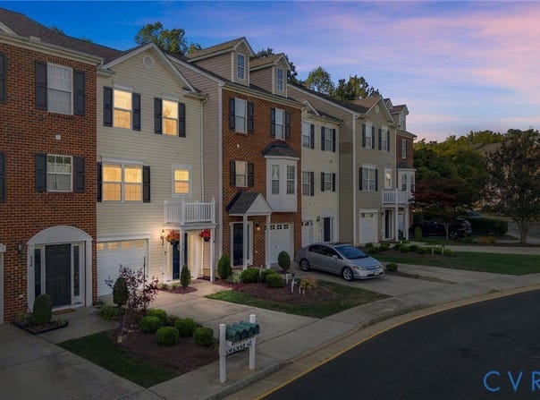 618 Ridgemoor Court, Midlothian, VA 23114