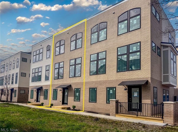 1922 W 47th Avenue, Cleveland, OH 44102