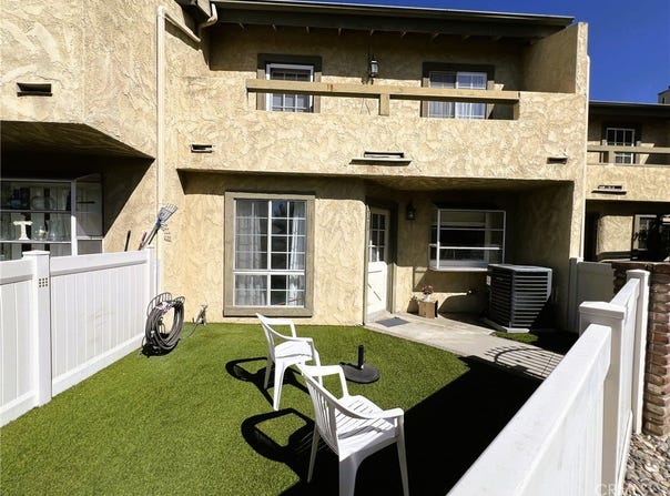 181 W La Verne Avenue, Pomona, CA 91767