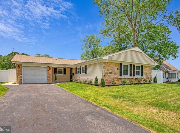 3504 MOYLAN Drive, BOWIE, MD 20715