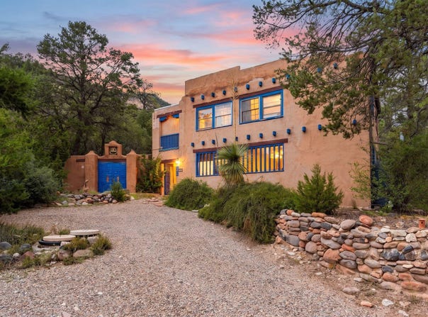 575 Redondo Road, Jemez Springs, NM 87025