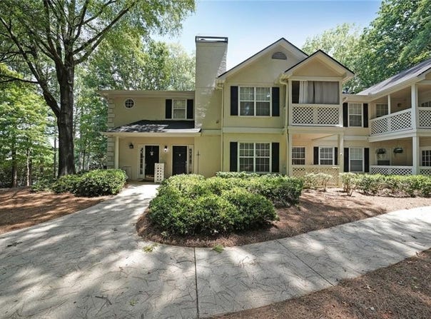 1005 Peachtree Forest Terrace, Peachtree Corners, GA 30092