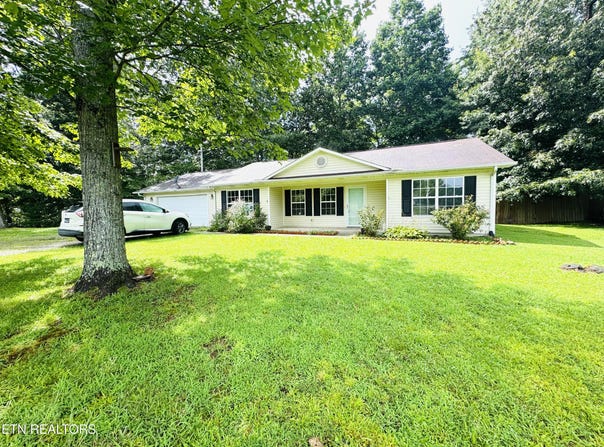 276 Parkview Drive, Oneida, TN 37841