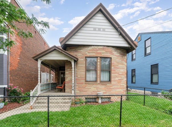 704 E 9th Street, Newport, KY 41071