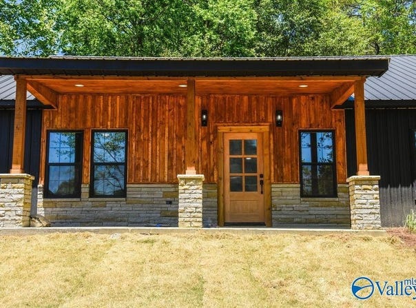 6200 Dalewood Lane, Guntersville, AL 35976