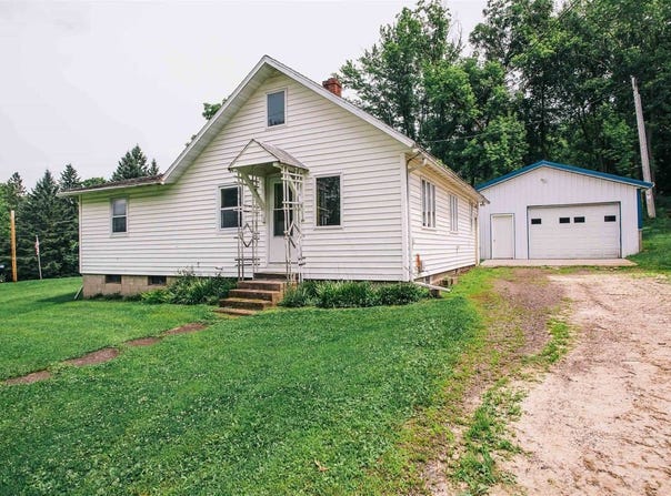 611 Willow Street, Neillsville, WI 54456
