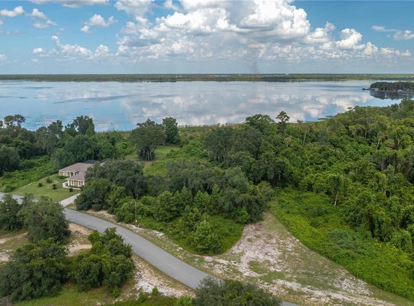 9041 & 9049 S BAY DRIVE, HAINES CITY, FL 33844