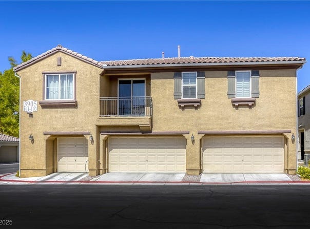 3905 Sweet Pine Street, Las Vegas, NV 89108