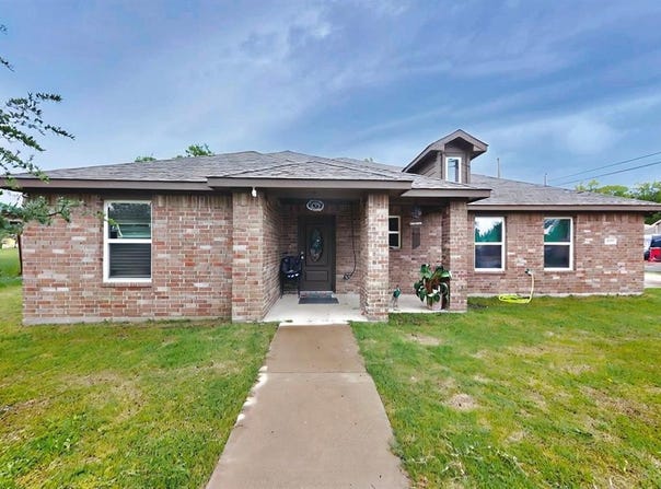 600 Saint Luke Street, Terrell, TX 75160