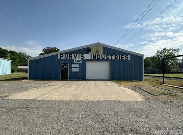 502 E 2nd Street, Stuttgart, AR 72160