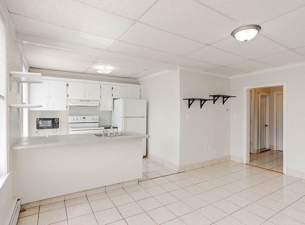 156 Bennington St, Boston, MA 02128