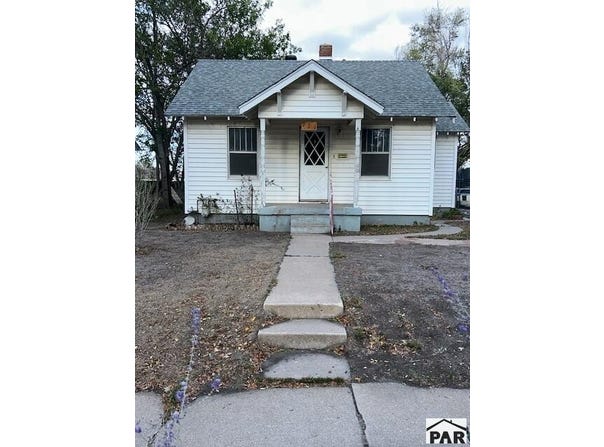 911 Veta Ave, Pueblo, CO 81004