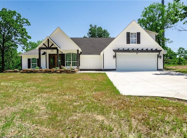 6020 Tower  CIR, Van Buren, AR 72956