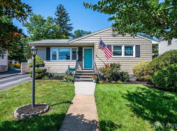 170 Hoover Avenue, Edison, NJ 08837