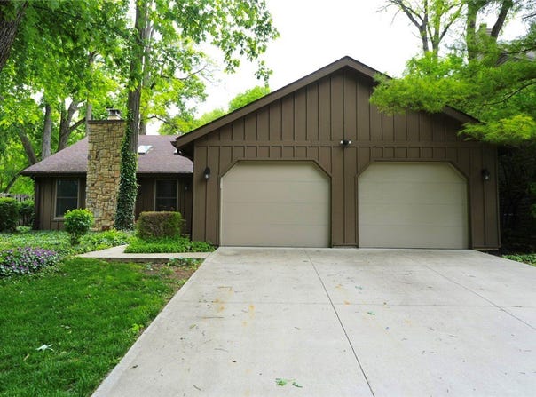 6370 Shadow Lake Trail, Centerville, OH 45459