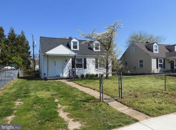 8220 CORNWALL RD, BALTIMORE, MD 21222