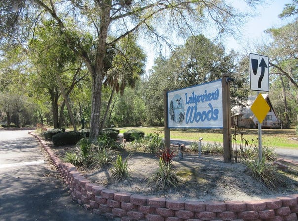 13023 NE 6TH Place, SILVER SPRINGS, FL 34488