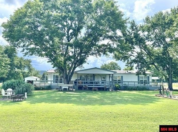 130 WILDCAT BERRY LANE, Flippin, AR 72634