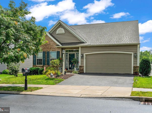 129 GOLDENFIELD DRIVE, LANCASTER, PA 17603