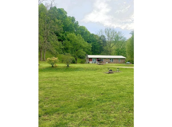 5364 2025 Highway, Booneville, KY 41314