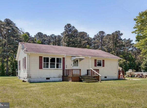 18519 BIG RD, PARKSLEY, VA 23421