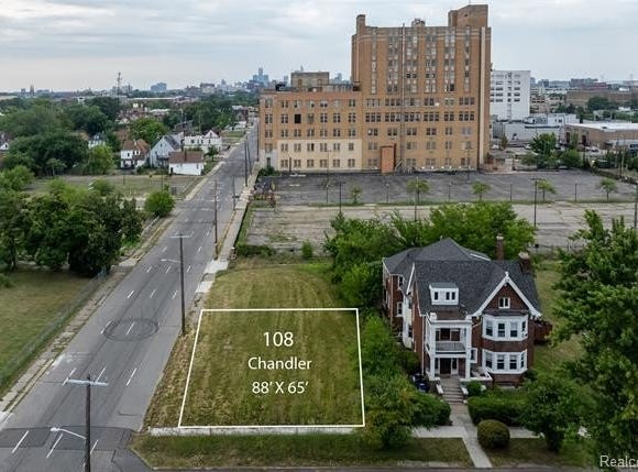 108 Chandler Street, Detroit, MI 48202