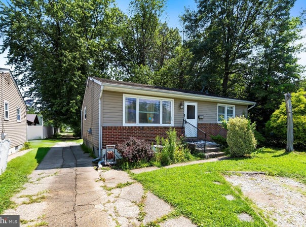 2748 UNION AVENUE, PENNSAUKEN, NJ 08109